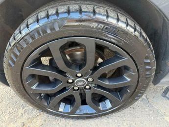 Land Rover Range Rover Evoque 2.2 SD4 Dynamic Auto 4WD Euro 5 (s/s) 5dr