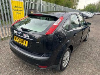 Ford Focus 2.0 Ghia 5dr