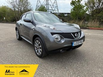 Nissan Juke 1.6 Tekna SUV 5dr Petrol CVT Euro 5 (117 ps)