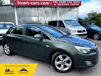 Vauxhall Astra SRI - ONLY 84013 MILES, SERVICE HISTORY, PARKING SENSORS, BLACK 