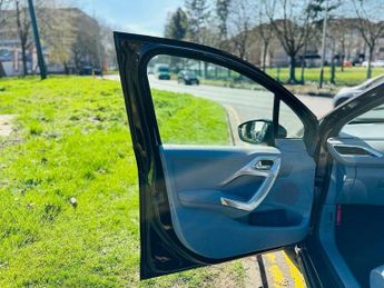 Peugeot 208 1.6 VTi Allure Auto Euro 5 5dr