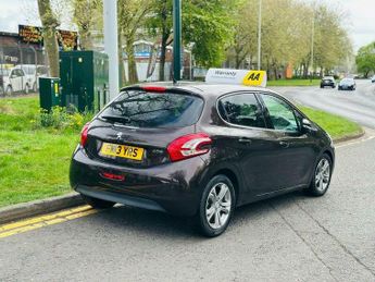 Peugeot 208 1.6 VTi Allure Auto Euro 5 5dr