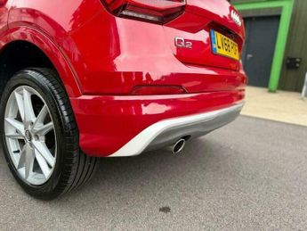 Audi Q2 1.6 TDI 30 S line S Tronic Euro 6 (s/s) 5dr