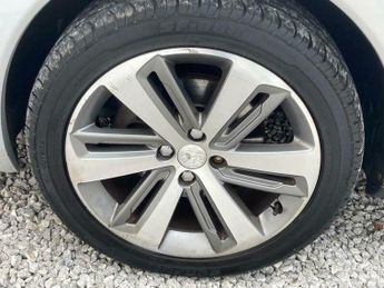 Peugeot 3008 2.0 HDi Allure Auto Euro 5 5dr