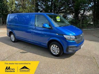 Volkswagen Transporter 2.0 TDI T28 Highline DSG FWD LWB High Roof Euro 6 (s/s) 5dr