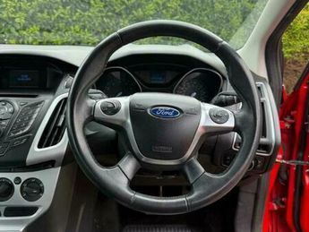 Ford Focus 1.6 Zetec Powershift Euro 5 5dr