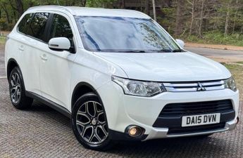 Mitsubishi Outlander DI-D GX 3