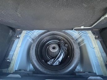 Toyota Yaris VVT-I TR MM