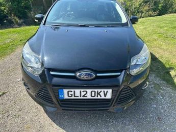 Ford Focus 1.6 Zetec Estate 5dr Petrol Powershift Euro 5 (125 ps)