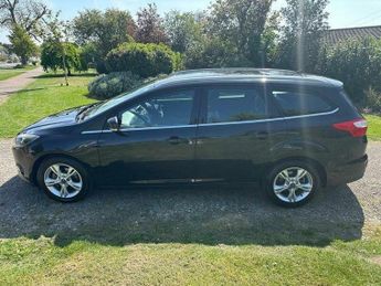 Ford Focus 1.6 Zetec Estate 5dr Petrol Powershift Euro 5 (125 ps)