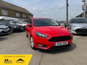Ford Focus 1.0T EcoBoost Zetec Hatchback 5dr Petrol Auto Euro 6 (s/s) (125 