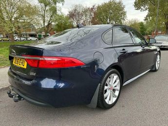 Jaguar XF 2.0d R-Sport Auto AWD Euro 6 (s/s) 4dr