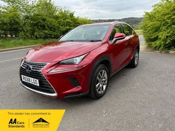 Lexus NX 300H SE