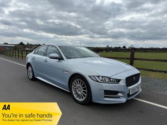 Jaguar XE R-SPORT
