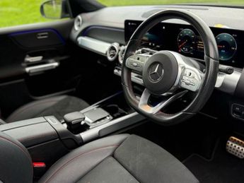 Mercedes B Class EQB 350 4MATIC AMG LINE PREMIUM