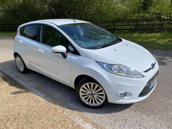 Ford Fiesta TITANIUM !! ULEZ COMPLIANT - NEW MOT - FULL SERVICE HISTORY - GR