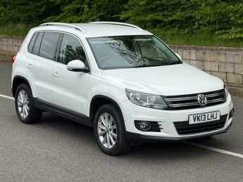 Volkswagen Tiguan 2.0 TDI BlueMotion Tech SE DSG 4WD Euro 5 (s/s) 5dr
