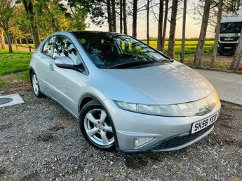Honda Civic 1.8 i-VTEC ES 5dr