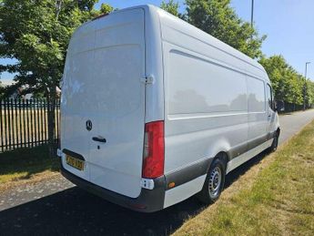 Mercedes-Benz Sprinter 2.0 315 CDI HD Progressive RWD L3 H3 Euro 6 (s/s) 5dr