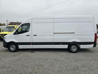Mercedes-Benz Sprinter 2.0 315 CDI HD Progressive RWD L3 H3 Euro 6 (s/s) 5dr