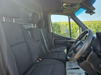 Mercedes-Benz Sprinter 2.0 315 CDI HD Progressive RWD L3 H3 Euro 6 (s/s) 5dr