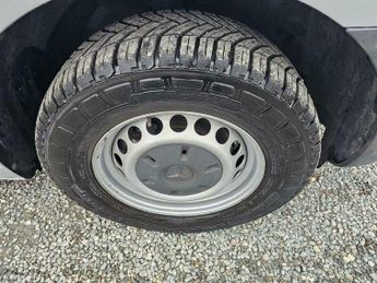 Mercedes-Benz Sprinter 2.0 315 CDI HD Progressive RWD L3 H3 Euro 6 (s/s) 5dr