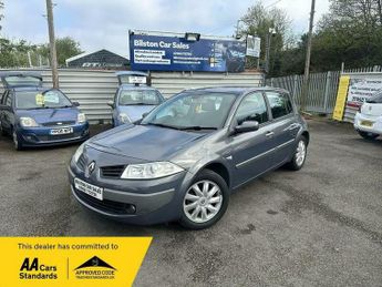 Renault Megane 2.0 VVT Dynamique Proactive 5dr