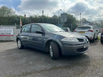Renault Megane 2.0 VVT Dynamique Proactive 5dr