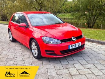 Volkswagen Golf TDi 1.6 TDI BlueMotion Tech SE Hatchback 5dr Diesel Manual Euro 5 (s