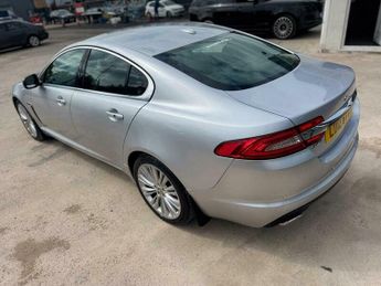 Jaguar XF 3.0d V6 Portfolio Auto Euro 5 4dr