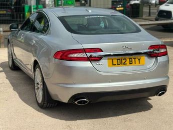 Jaguar XF 3.0d V6 Portfolio Auto Euro 5 4dr