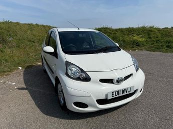 Toyota AYGO 1.0 VVT-i Go Hatchback 5dr Petrol MultiMode Euro 5 (AC) (67 ps)
