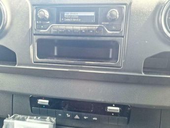 Mercedes-Benz E Class 55kWh Progressive Auto FWD L2 H2 5dr 20kW Charger
