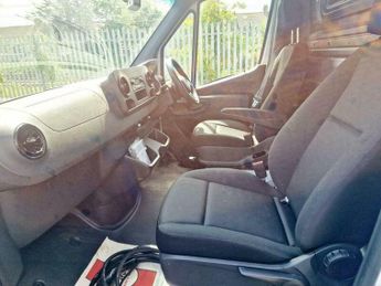 Mercedes-Benz E Class 55kWh Progressive Auto FWD L2 H2 5dr 20kW Charger