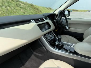 Land Rover Range Rover Sport 2.0 SD4 HSE SUV 5dr Diesel Auto 4WD Euro 6 (s/s) (240 ps)