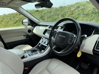 Land Rover Range Rover Sport 2.0 SD4 HSE SUV 5dr Diesel Auto 4WD Euro 6 (s/s) (240 ps)