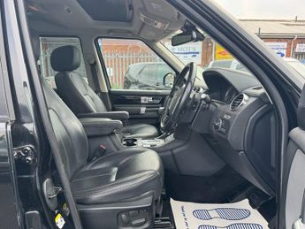 Land Rover Discovery 3.0 SD V6 Landmark SUV 5dr Diesel Auto 4WD Euro 6 (s/s) (256 bhp