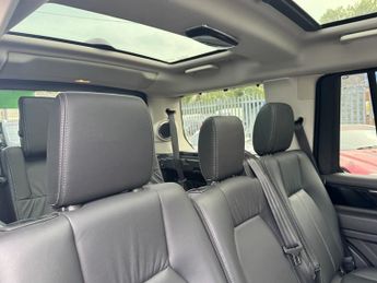Land Rover Discovery 3.0 SD V6 Landmark SUV 5dr Diesel Auto 4WD Euro 6 (s/s) (256 bhp