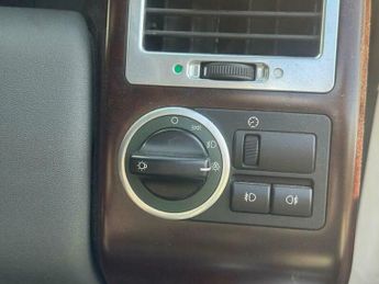 Land Rover Range Rover 4.4 V8 Vogue 5dr