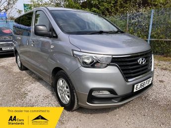 Hyundai I800 2.5 CRDi SE Nav MPV 5dr Diesel Auto Euro 6 (170 ps)
