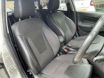 Ford Fiesta 1.6 Titanium X Powershift Euro 5 5dr