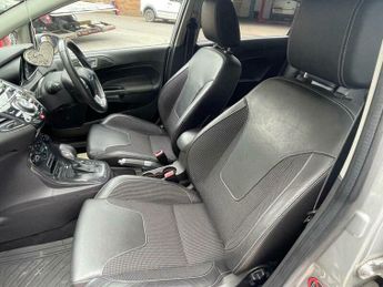 Ford Fiesta 1.6 Titanium X Powershift Euro 5 5dr
