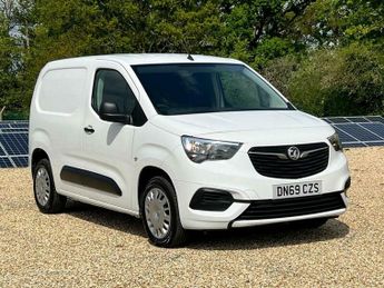 Vauxhall Combo 1.5 Turbo D 2000 Sportive L1 H1 Euro 6 (s/s) 4dr