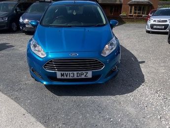 Ford Fiesta ZETEC - GREAT FIRST CAR!! LOW INSURANCE & LOW MILEAGE!!!2 PREVIO