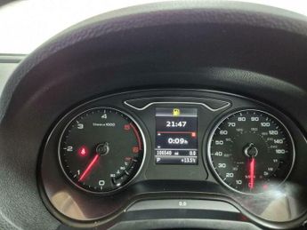 Audi A3 1.6 TDI S line Sportback S Tronic Euro 5 (s/s) 5dr