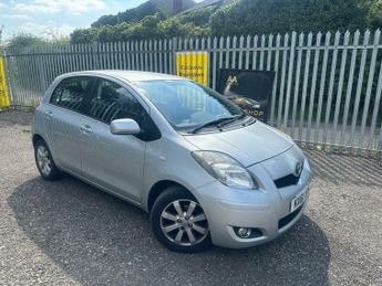 Toyota Yaris 1.33 Dual VVT-i T Spirit Euro 5 (s/s) 5dr