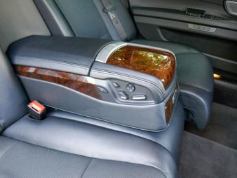 BMW 7 SERIES 760Li M SPORT