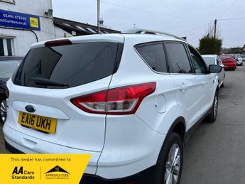 Ford Kuga TITANIUM TDCI AUTOMATIC 4x4