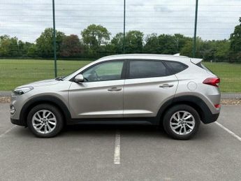 Hyundai Tucson 2.0 CRDi SE Nav Auto 4WD Euro 6 5dr