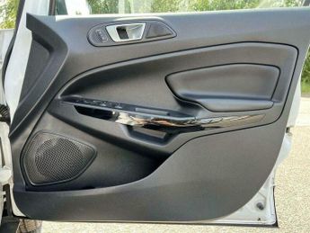 Ford ECOSPORT 1.0T EcoBoost Titanium Auto Euro 6 (s/s) 5dr